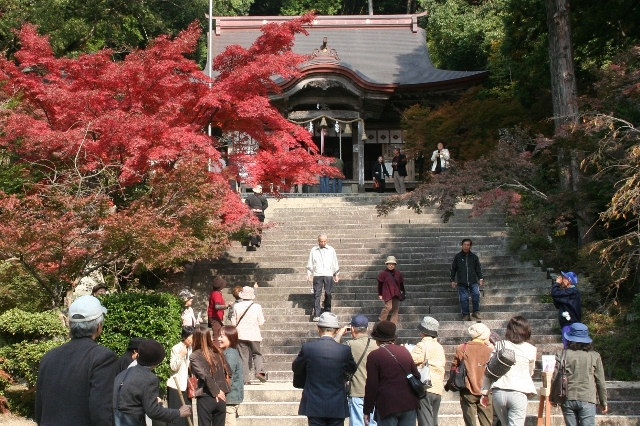 仁比山神社